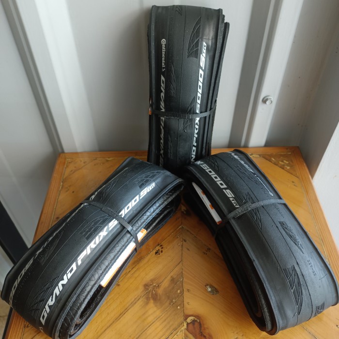 BAN SEPEDA CONTINENTAL GP5000 STR 28