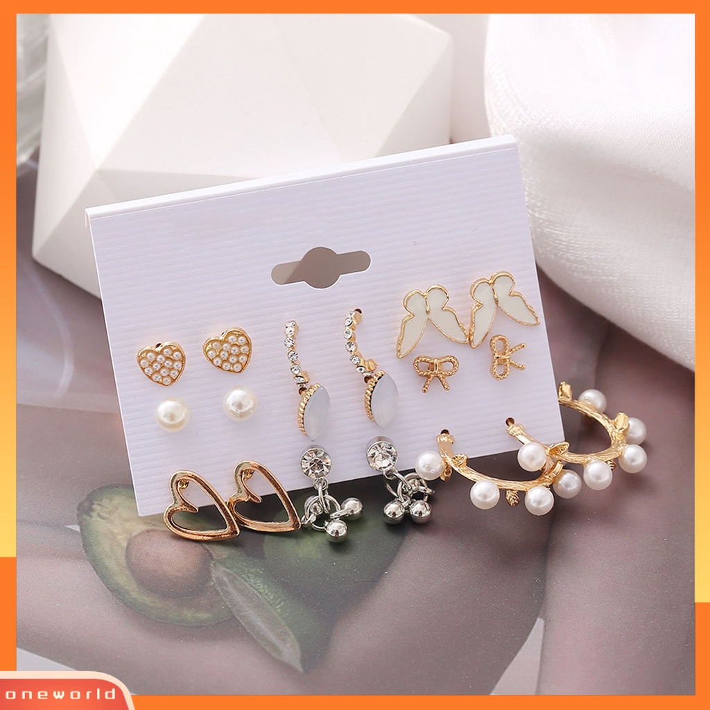 [WOD] 1set Anting Tusuk Bentuk Hati Berlian Imitasi Akrilik Fashion Penampilan Anting Berkilau Untuk Pakaian Sehari-Hari