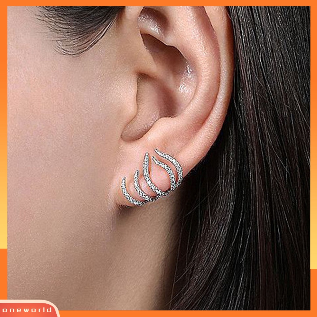 [WOD] 1pasang Anting Pejantan Wanita Mengkilap Indah Berlebihan Bentuk Cakar Disabit Lady Earrings Perhiasan Perempuan
