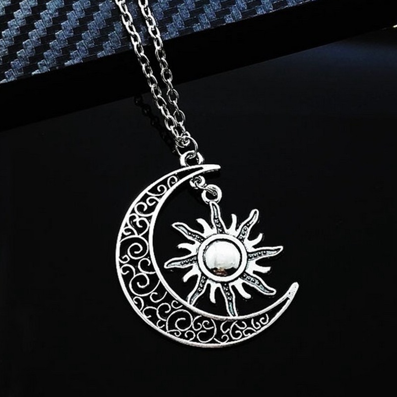 Vintage Sun Moon Pendant Alloy Rantai Kalung Perhiasan Charms