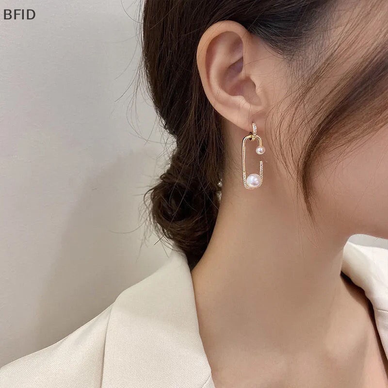 [BFID] Mutiara Tidak Teratur Pin Menjuntai Anting-Anting Untuk Wanita Fashion Korea Perhiasan Anting Pesta [ID]