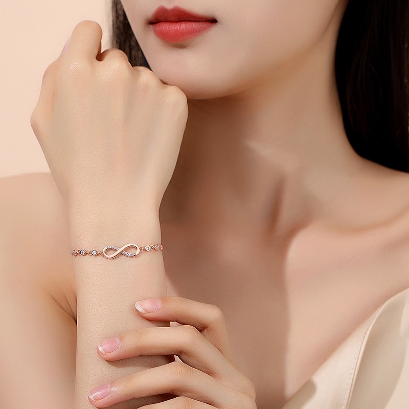 Versi Korea Dari Berbagai S925 Perak 8-karakter Cycle Symbol Four-leaf Clover Bracelet Wanita Berlian Ringan Gaya Mewah Gelang Wanita Yang Dapat Disesuaikan Grosir