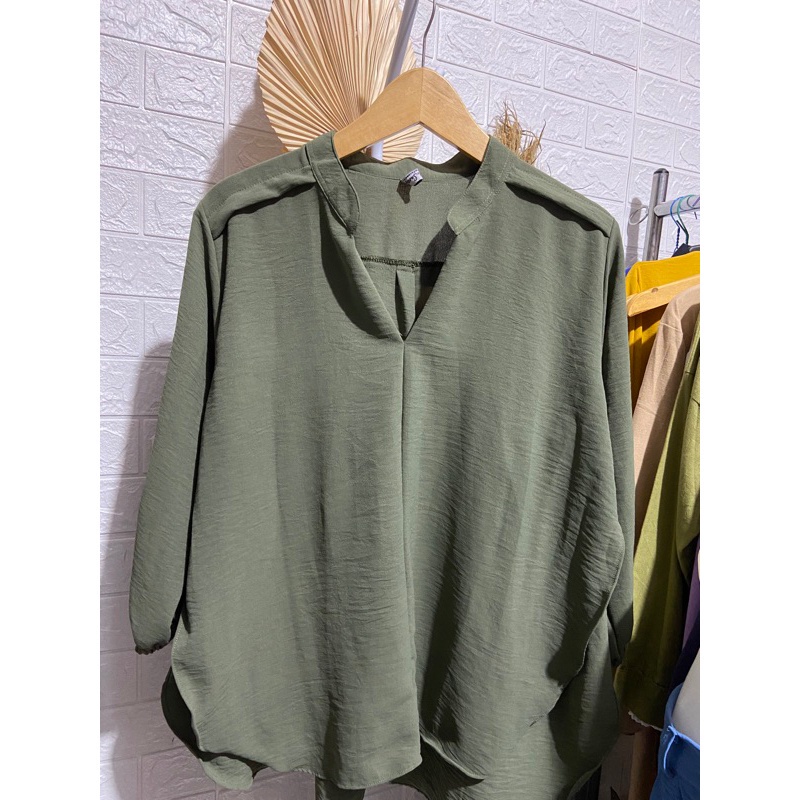𝐏𝐆𝐌𝐓 • LIVIA KEMEJA BLOUSE OUTER BAHAN CRINKLE AIRFLOW PREMIUM QUALITY