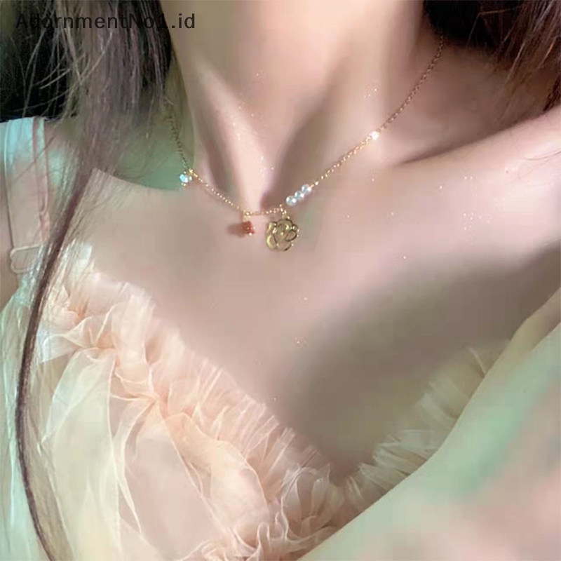 [AdornmentNo1] Fashion Trendy Shiny Exquisite kalung bunga ringan rantai klavikula Hollow untuk wanita perhiasan pasangan hadiah pesta ulang tahun