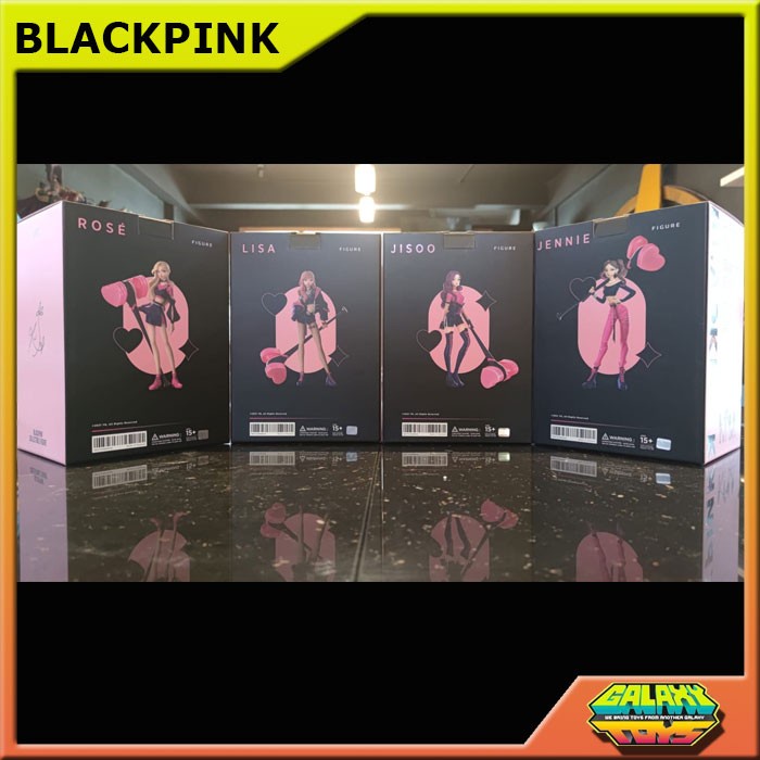BLACKPINK Collectible Figure -JENNIE