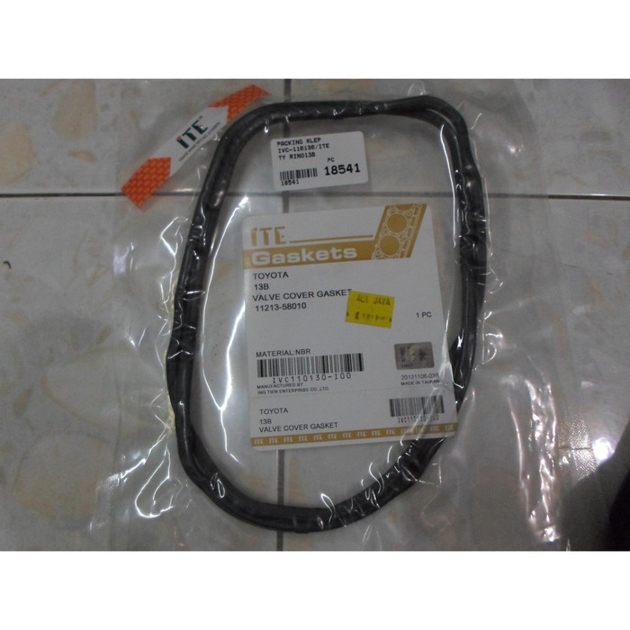 SPAREPART OTOMOTIF- Packing Klep/ Tutup Klep Toyota Dyna 13B ITE -KOMPONEN AKSESORIS
