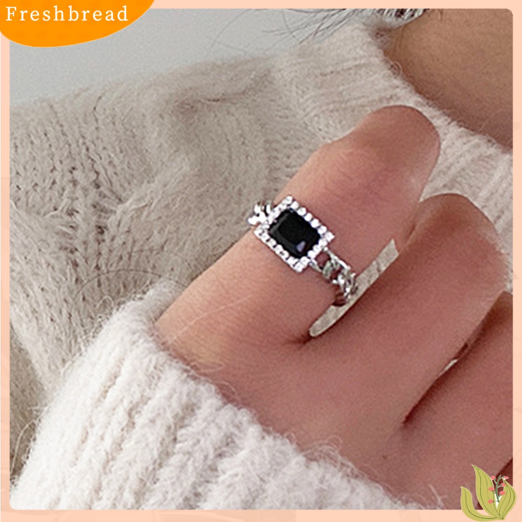 &lt; Freshbread &gt; Ring Cincin Rantai Zircon Hijau Bahan Metal Halus Gaya Perancis Untuk Club