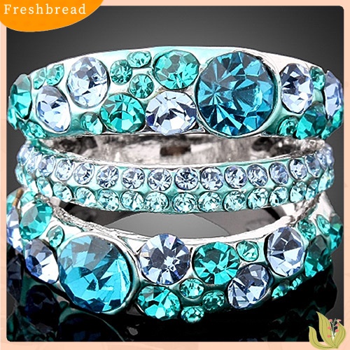 &lt; Freshbread &gt; Cincin Cubic Zirconia Wanita Paduan Band Berlian Imitasi Kristal Perhiasan Hadiah Mempesona