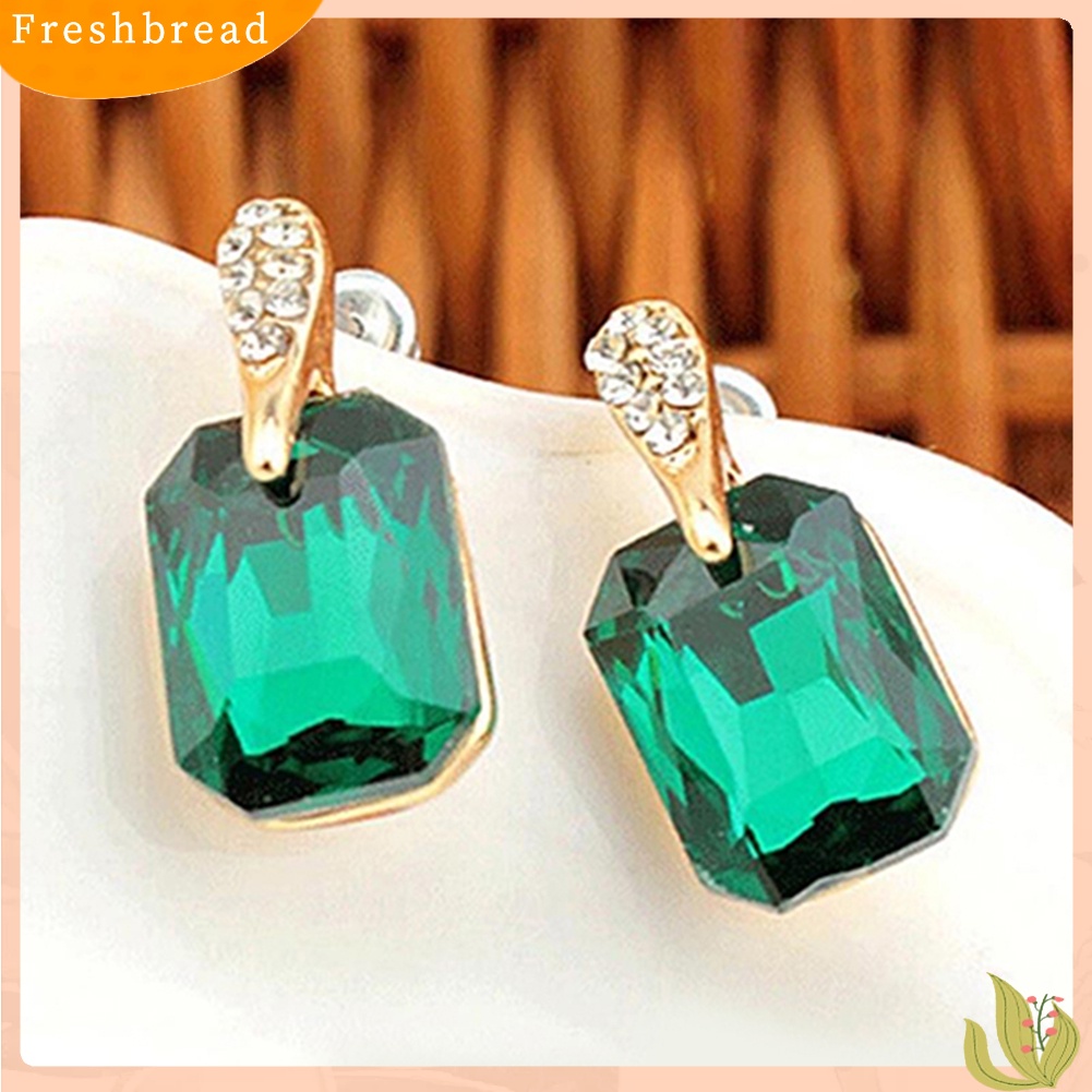 &lt; Freshbread &gt; Wanita Elegan Persegi Panjang Berlian Imitasi Ear Studs Earrings Perhiasan Hadiah Ulang Tahun