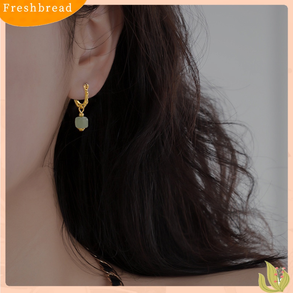 {In Stock} 1Pc Menjuntai Anting Gaya China Warna Emas Elegan Peri Hadiah Hypoallergenic Retro Faux Hetian Jade Drop Earring Perhiasan Aksesoris