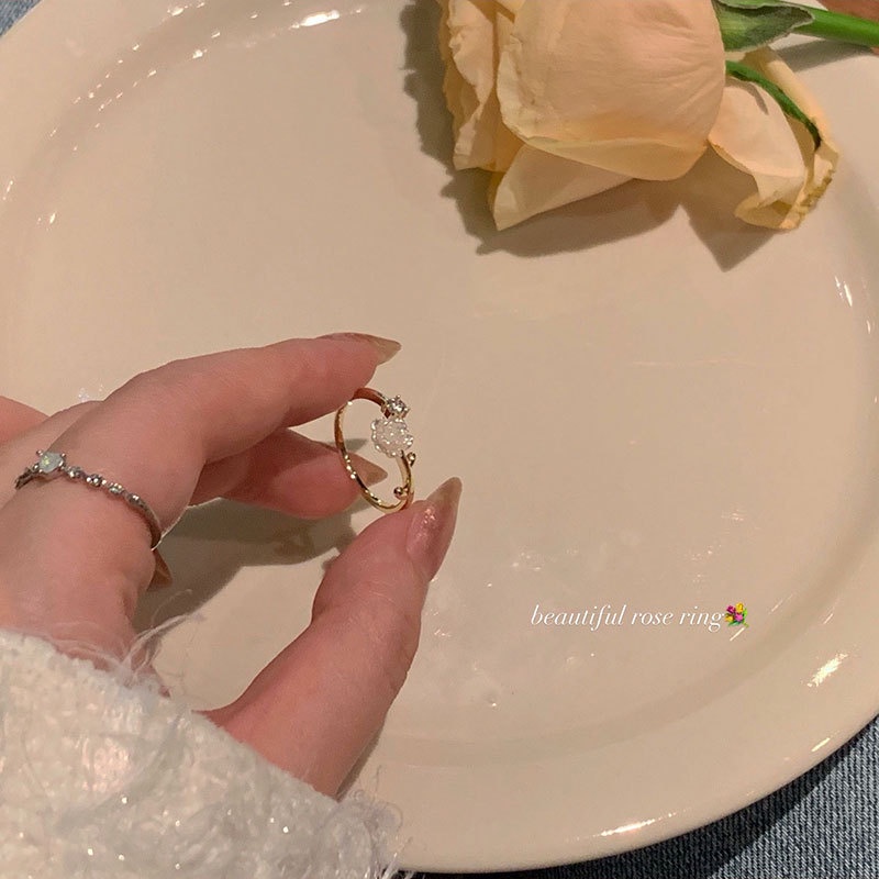 Cincin Emas Kristal Camellia Ring Elegan Untuk Aksesoris Perhiasan Wanita