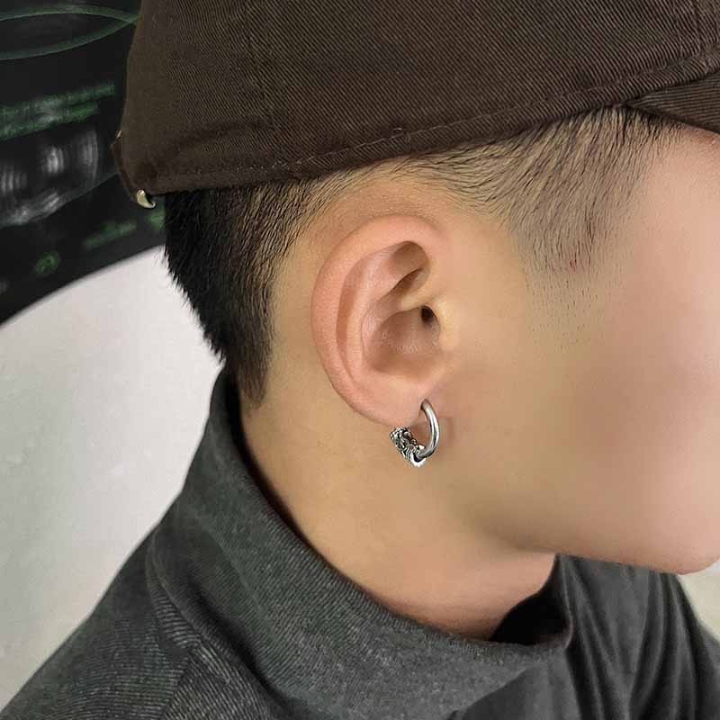 Single Eropa Amerika Fashion Pria Unik Anti Karat Jalan Hip-Hop Anting Bulat