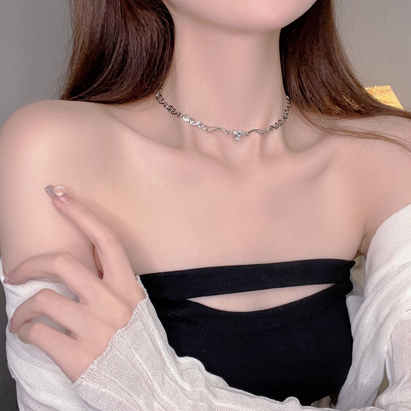 Kalung Sayap Malaikat Berlian Love Korea Untuk Wanita
