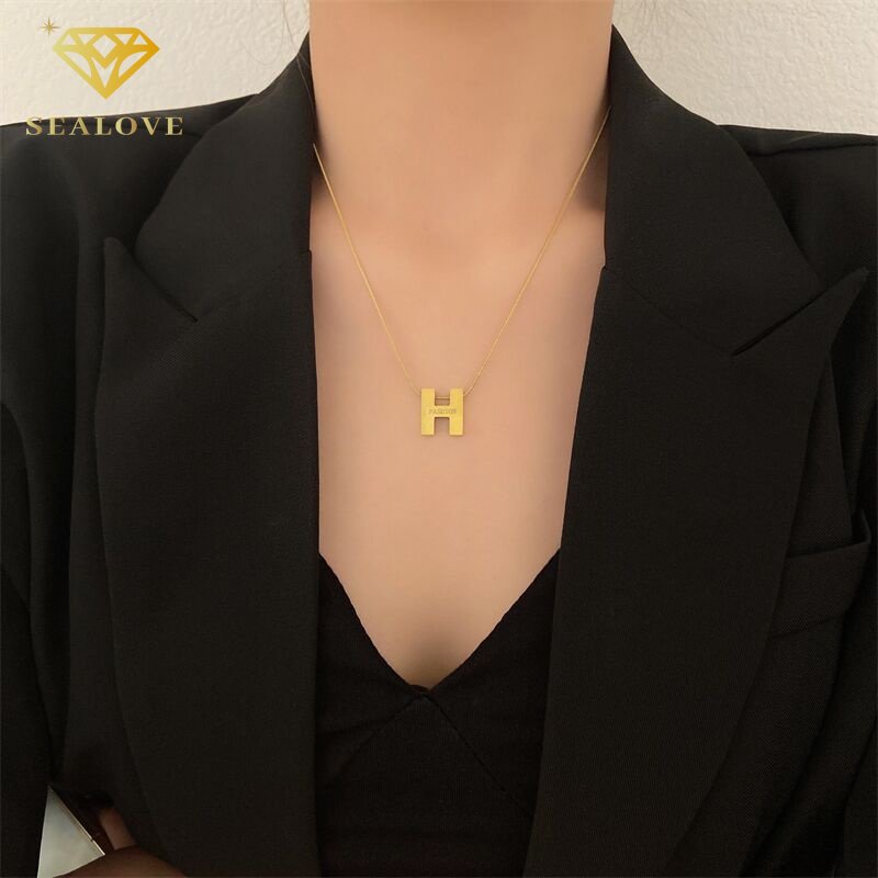 COD Kalung Titanium Wanita Simple Liontin Huruf H Anti Karat Necklace Emas 18k Perhiasan Korea