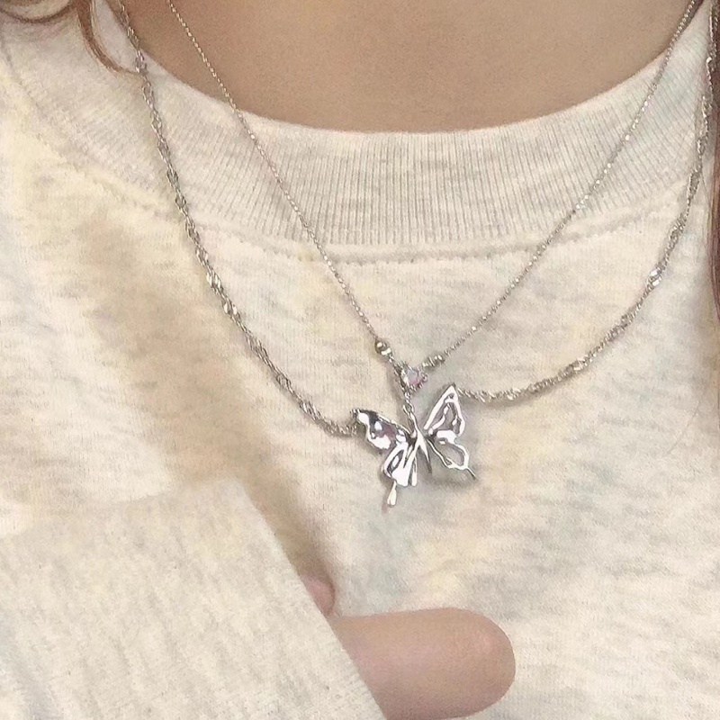 Kalung Liontin Kupu-Kupu Vintage Untuk Wanita Hip Hop Kpop Rantai Ganda Jantung Kalung Gadis Perhiasan