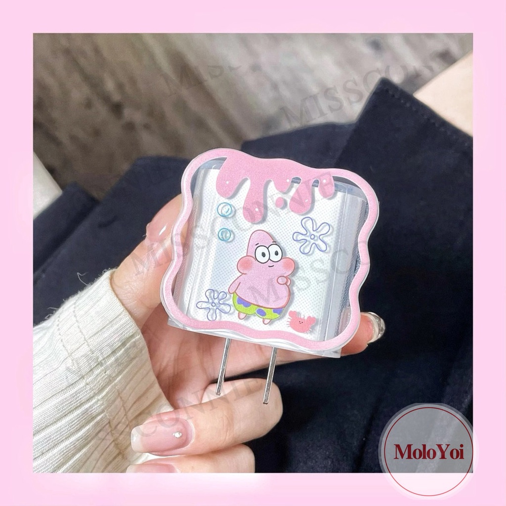 5in1 Kartun Toy Story Cute Strawberry Bear Wavy Edge Data Cable Sleeve Set Kompatibel Untuk Apple18/20W Adaptor Charger Lembut TPU Cover Dengan Pelindung Gigitan Kabel SpongeBob Yang Indah