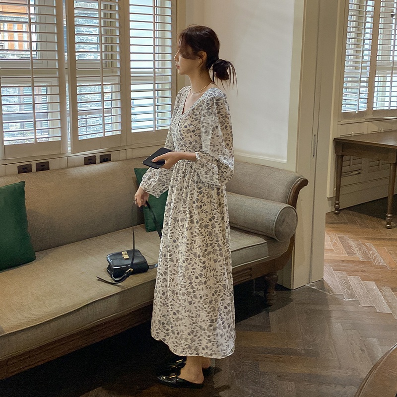 AIMEI V-neck floral long-sleeved dress female 2023 new French long dress