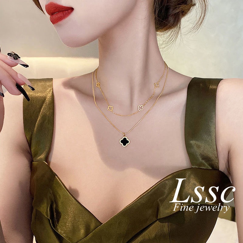 Kalung Titanium 2 Layer Bunga Clover Hitam Cantik Korea Emas 18K Anti Karat Aksesoris Wanita Perhiasan