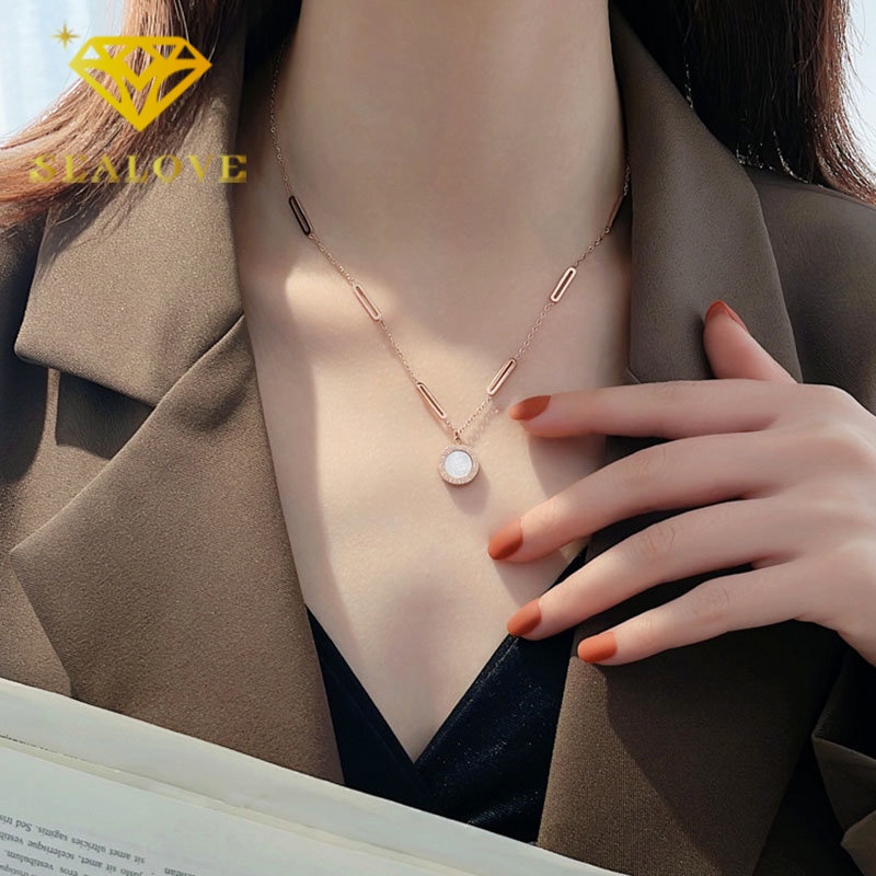 Kalung Titanium Anti Karat Romawi Bulat Hitam Korea Aesthetic Emas 18K Aksesoris Wanita Perhiasan Necklace