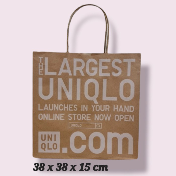 

[SC] Paperbag UNIQLO (38 X 38 X 15 cm) Authentic