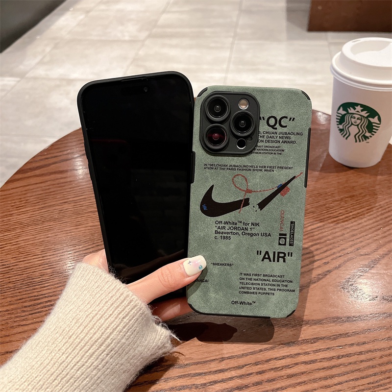 IPHONE Merek Fashion Olahraga Fashion Jalan Lambskin Anti-drop Soft Case Pola Beruang Casing Ponsel Untuk Iphone14 13 12 11 Pro X XS MAX XR 7 8 Plus