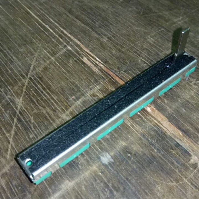 Part Potensio Geser Stereo Potensio Mixer 10K 75mm