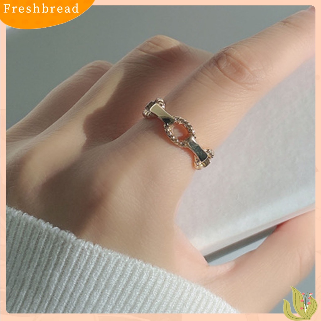 &lt; Freshbread &gt; Ladies Rings Desain Berongga Lingkaran Dapat Disesuaikan Paduan Sederhana Pengerjaan Halus Jari Rings Untuk Hadiah