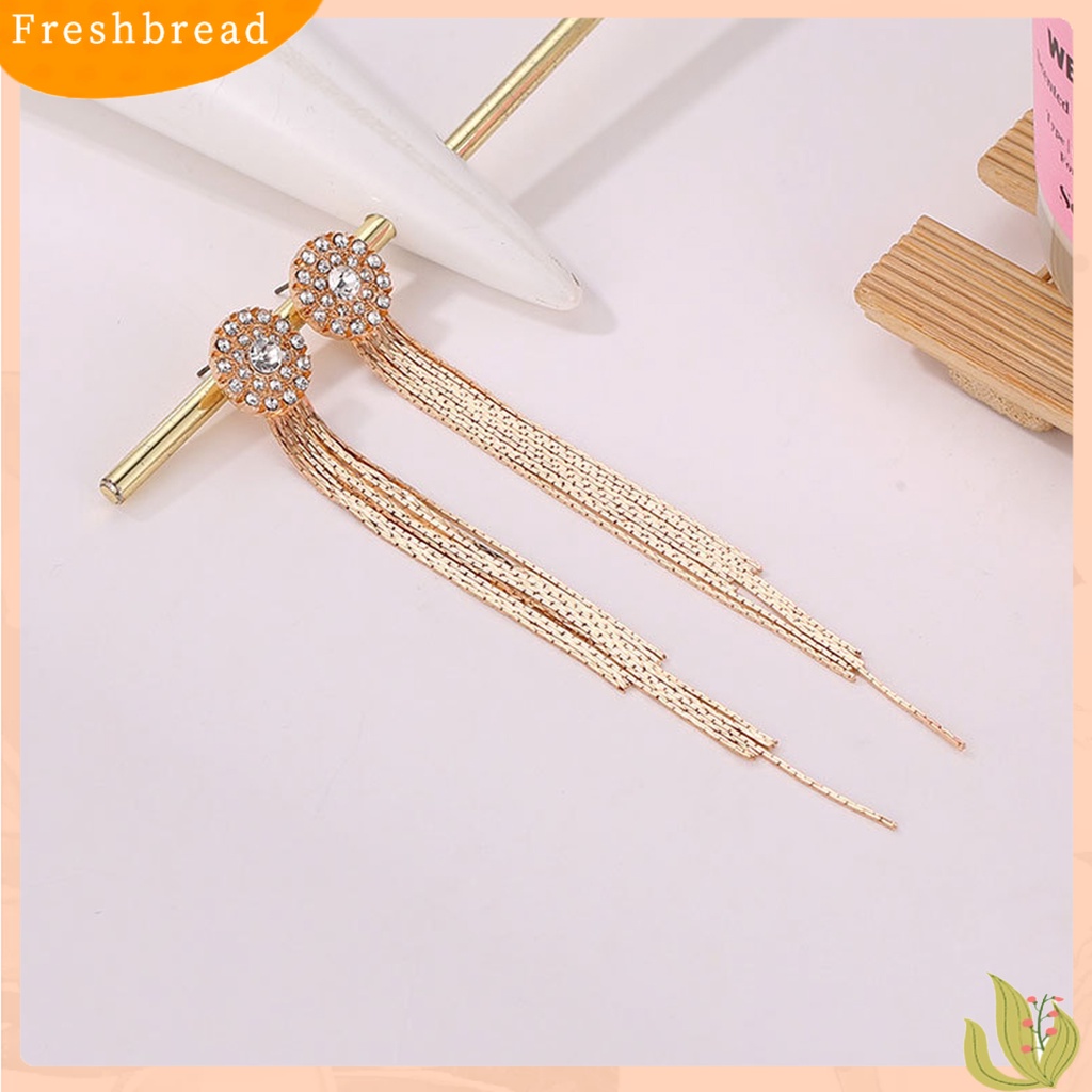 &lt; Freshbread &gt; 1pasang Anting Wanita Kristal Imitasi Bersinar Rumbai Electroplating Lurus Gantung Berdandan Aksesori Panjang Rumbai Menjuntai Anting Gantung Perlengkapan Kostum