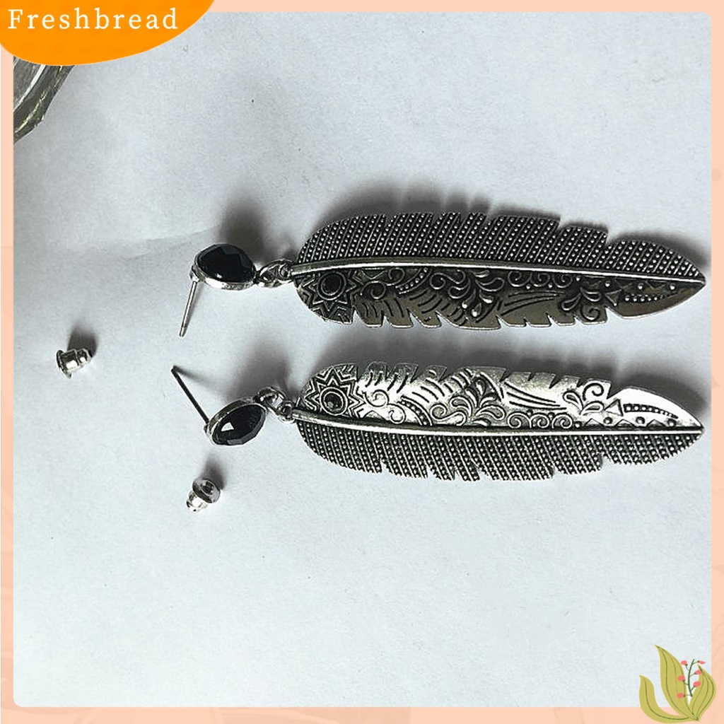 &lt; Freshbread &gt; 1pasang Anting Menjuntai Berongga Keluar Daun Perhiasan Semua Pertandingan Ringan Indah Stud Earrings Untuk Pacaran