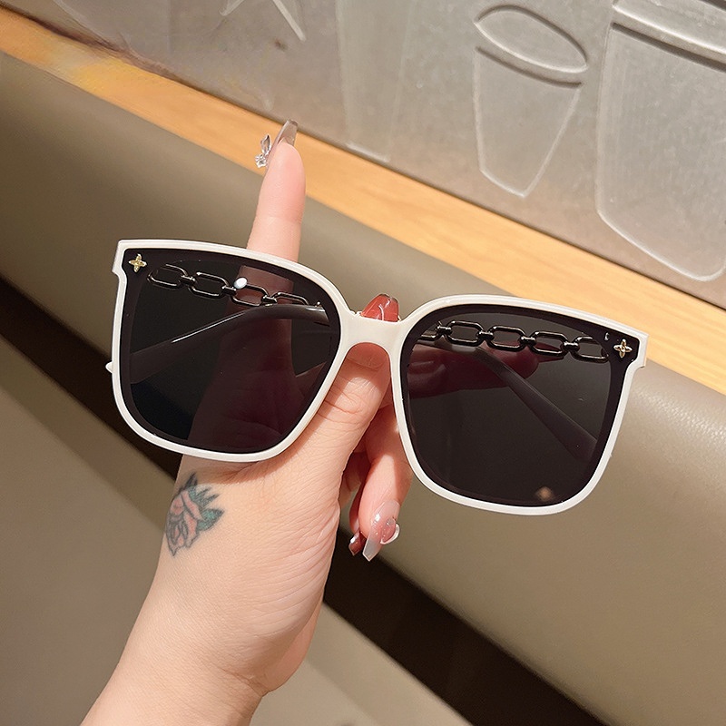 Kacamata Hitam Fashion Square Aesthetic Shades Untuk Wanita/Pria Metal Frame Sunglasses Eyewear