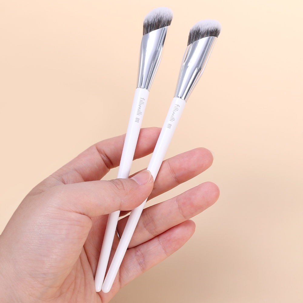 Finger Belly Diamond Shaped Makeup Brush/Kuas Concealer Fiber Artificial/Alat Makeup Warna Kulit Merata Wajah