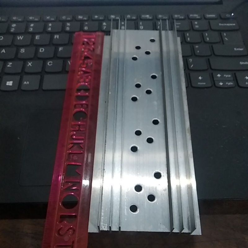 pendingin jengkolan panjang 19cm lebar 7 1/2cm