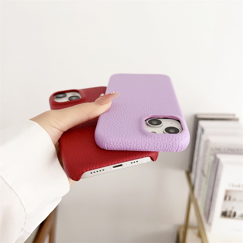 IPHONE Casing Ponsel Warna solid Bahan Kulit Untuk Iphone12 13 14 Pro max hard case Tipis Dan Ringan14 plus Casing PC non-slip Tepi Lurus Minimalis Apple12