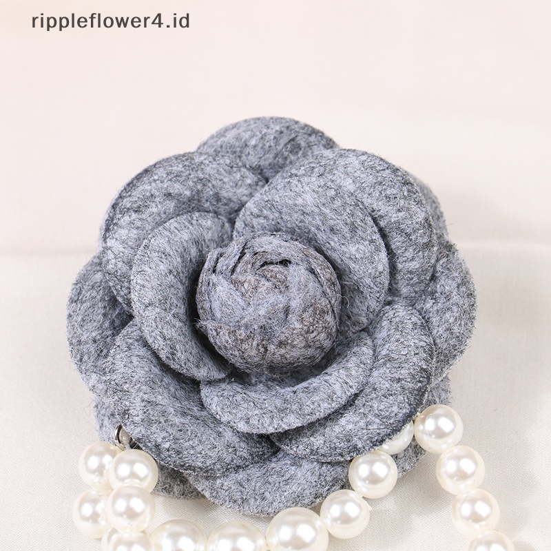 {rippleflower4.id} Kain Korea Camellia Bunga Bros Pin Mutiara Rumbai Korsase Fashion Perhiasan Bros Untuk Wanita Kemeja Kerah Aksesoris Kain Korsase Pin Hadiah~
