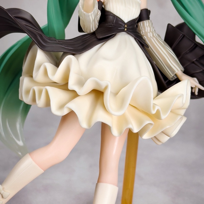 Hatsune Miku Virtual Artis Singer Masterpiece Latidos Figure Gadis Lucu Model Berdiri Rumah Ornamen Figure