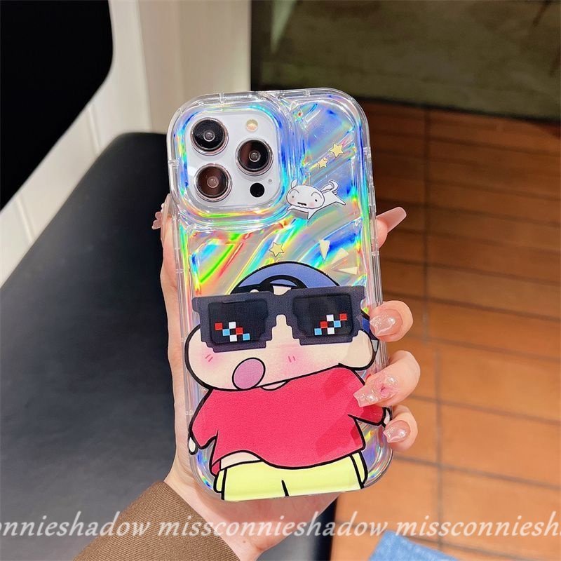 Kartun Case Kompatibel Untuk IPhone14 13 11 12 Pro Max6 8 6S Plus X XR 7Plus XS MAX SE 2020pakai Kacamata Hitam Crayon Shin-Chan Kreatif Kartu 3D Stereo Corrugation Cover