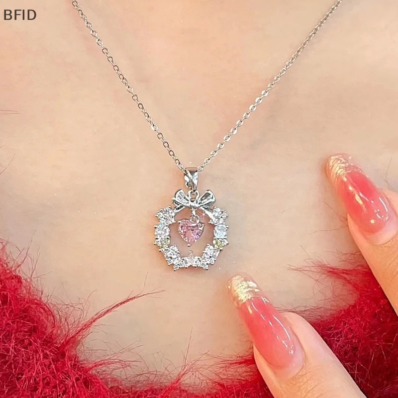 [BFID] Kalung Liontin Garland Zirkon Merah Muda Gaya Korea Simple Warna Silver Rantai Leher Perhiasan Rantai Klavikula Kristal Untuk Wanita Hadiah [ID]