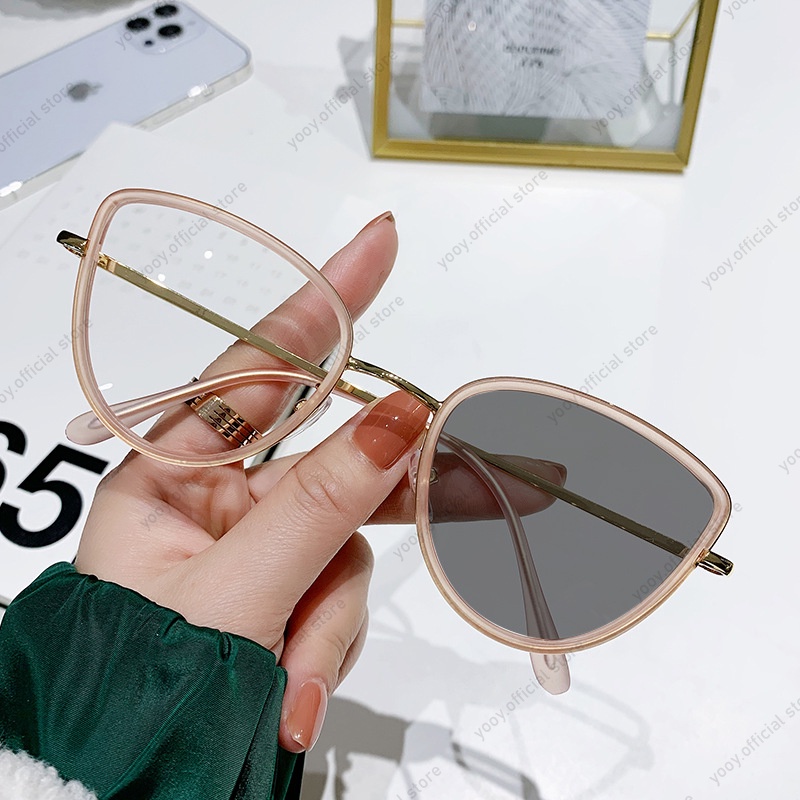 Kacamata Fashion Cat Eye Photochromic Anti Radiasi Untuk Wanita