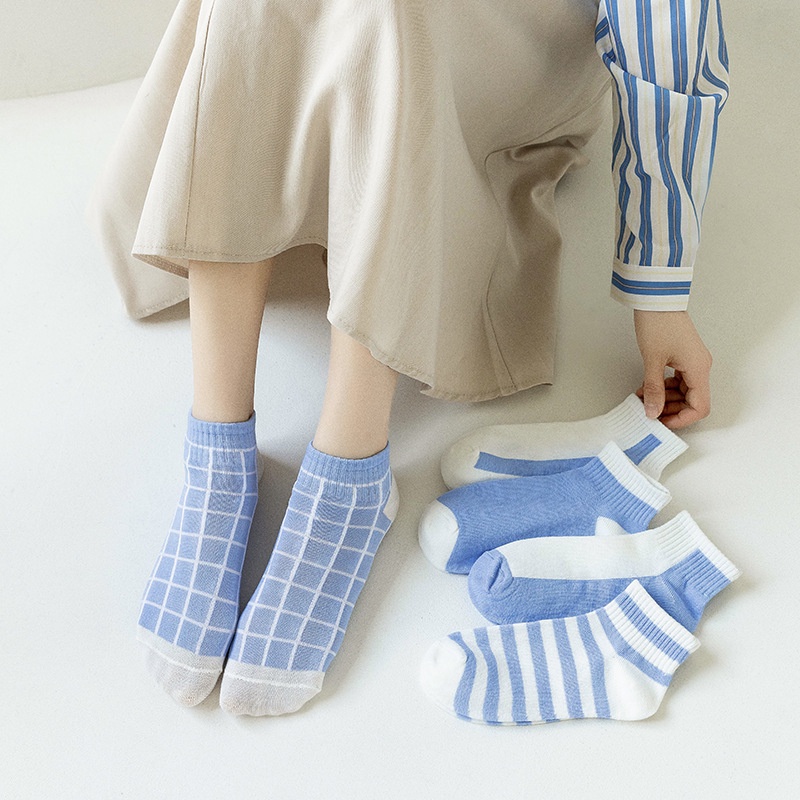 MMM Kaos Kaki Pendek Motif Garis Biru 6802 Kaoskaki Fashion Wanita Korea Style Motif Kotak Kaus Kaki Warna Biru Putih Kauskaki Motif Belang Bahan Katun Penyerap Keringat Angkle Socks Import Murah