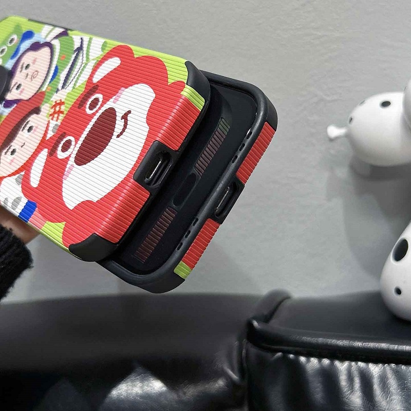 IPHONE Soft case Pelindung Kulit Tekstur Vertikal Kartun Strawberry Bear Untuk Iphone14 13 12 11 Pro Max X XR XS Max7 8 Plus