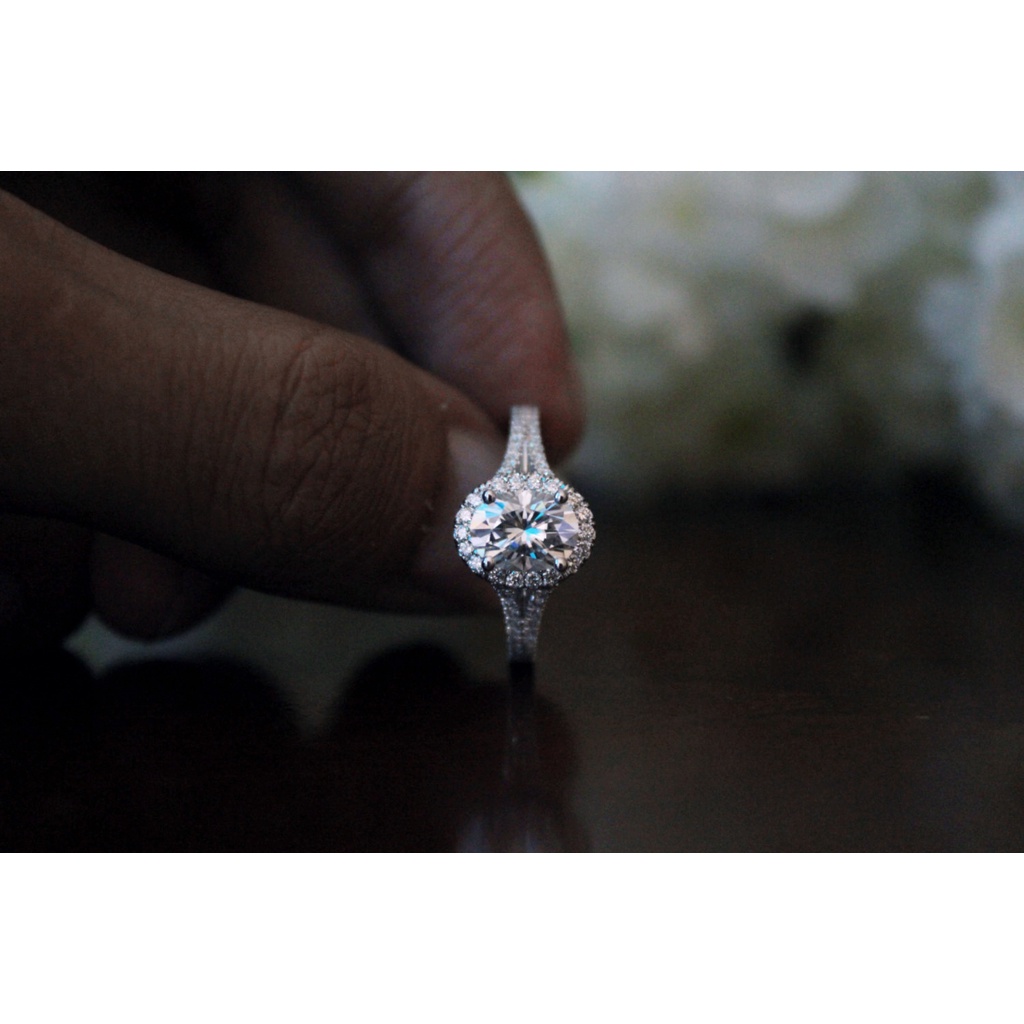 Goldkingdom Fashion Perhiasan Aksesoris Ready Stock Perak Berlapis Telur Angsa Cincin Berlian Perempuan Delapan Hati Delapan Panah Cincin Berlian Oval Karat Perhiasan Pernikahan