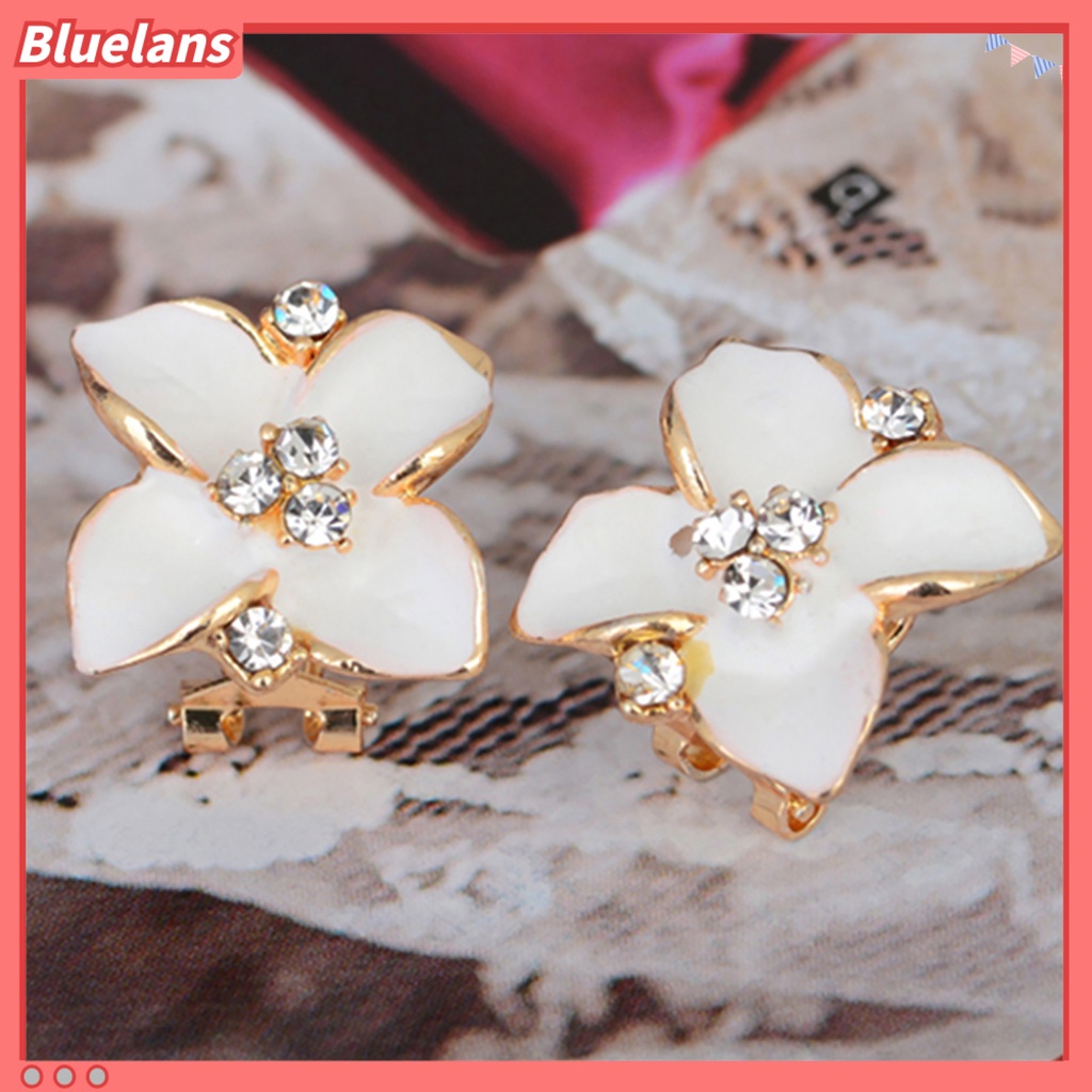 {In Stock} 1pasang Wanita Fashion Elegan Kristal Imitasi Camelia Ear Studs Earrings Perhiasan Untuk Pakaian Sehari-Hari