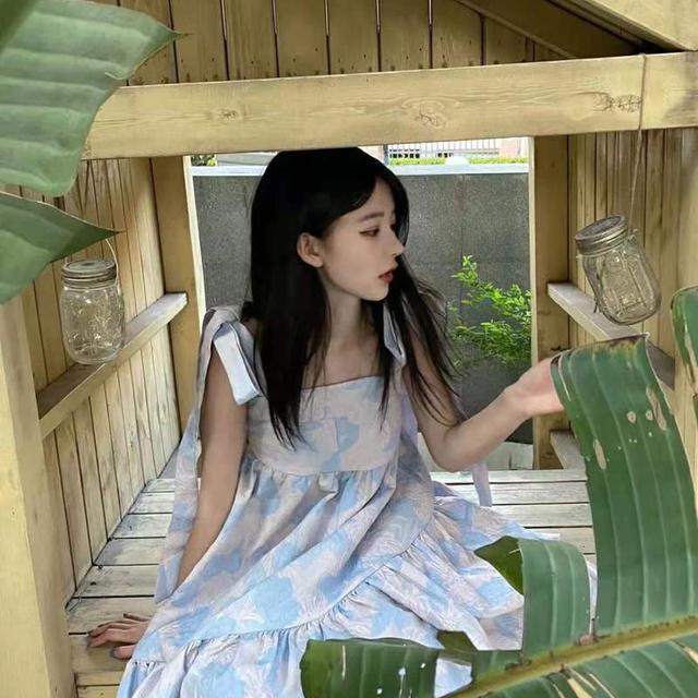 Red Setelan jas one-piece gaya putri ~ Korea retro French knock peri gaun suspender gaya asing kecil yang manis dan lembut