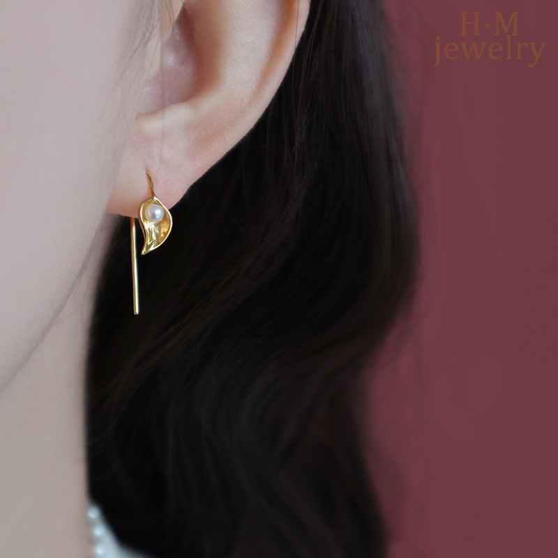 S925 Perak2023Baru Umum Calla Anting Mutiara Retro Pribadi Anting Bermutu Tinggi
