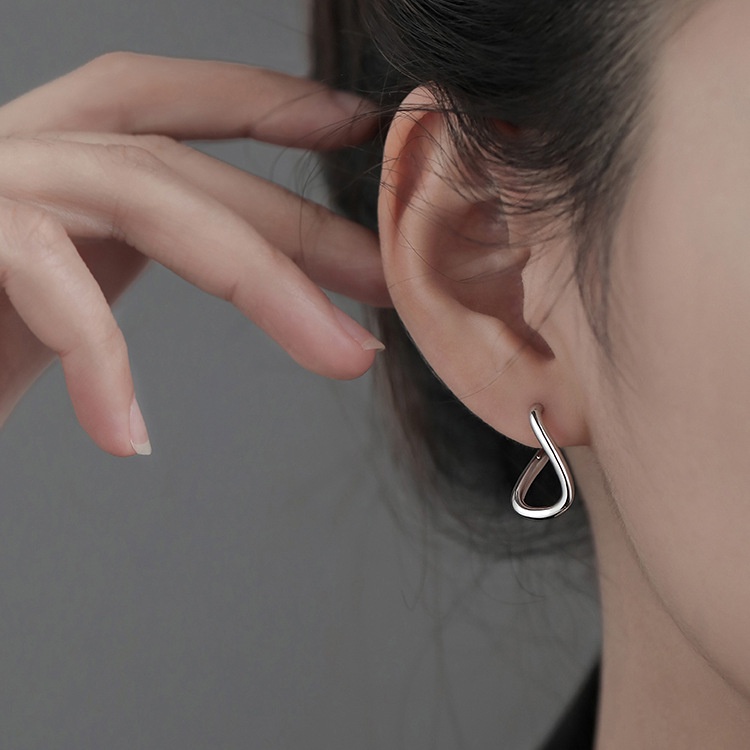 Roselife 1pasang Glossy S925 Perak Minimalis Twist Square Hoop Earrings Untuk Wanita Perempuan Elegan Geometris Anting-Anting Sederhana Fashion Telinga Perhiasan Aksesoris