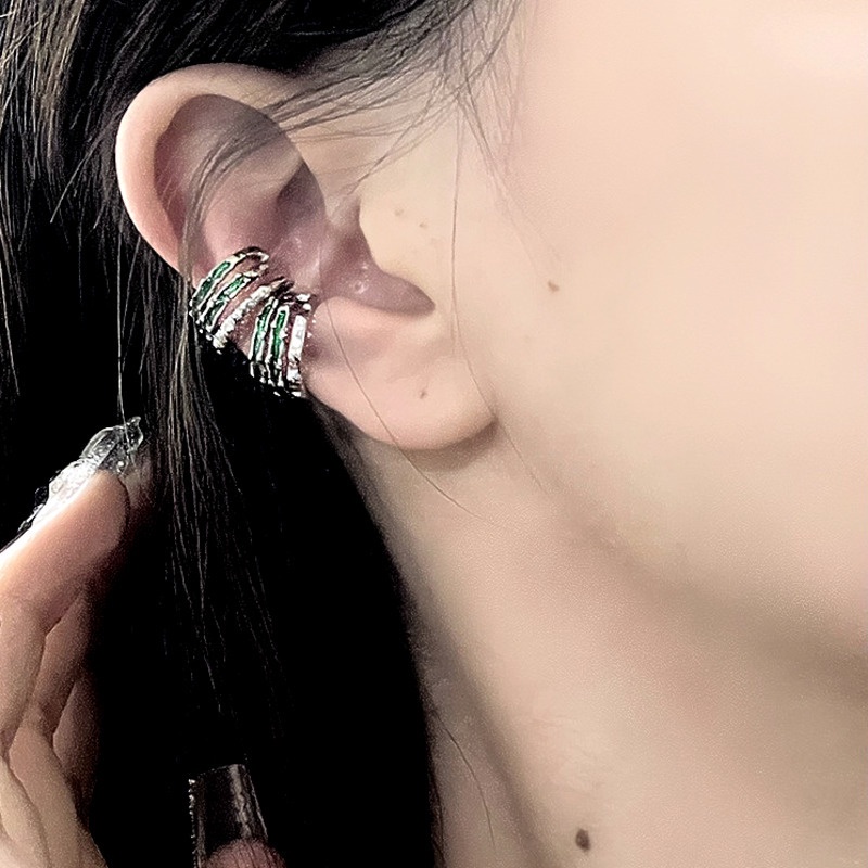 Tidak Teratur Multi-layer Hijau Anting Aksesoris Klip Tulang Telinga Fashion Retro Sederhana