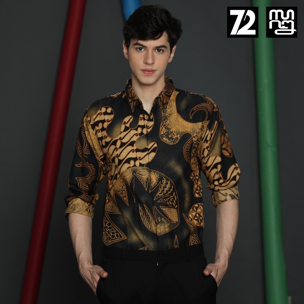 KEMEJA BATIK PRIA Dobby Slimfit Lengan Panjang Parang Premium Alardo Warna Hitam Coklat 723546 Cap 72 - Baju Kemeja Atasan Pakaian Setelan Batik Pria Cowok Laki Laki Remaja Keluarga Kantor Lengan Panjang Modern Slimfit Slim Fit Premium Kekinian