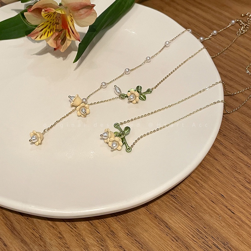 Lily of the Valley Mutiara Rumbai Rantai Klavikula Perempuan Musim Panas Cahaya Mewah Niche Desain Kalung Berkelas All-Match Mori Kalung