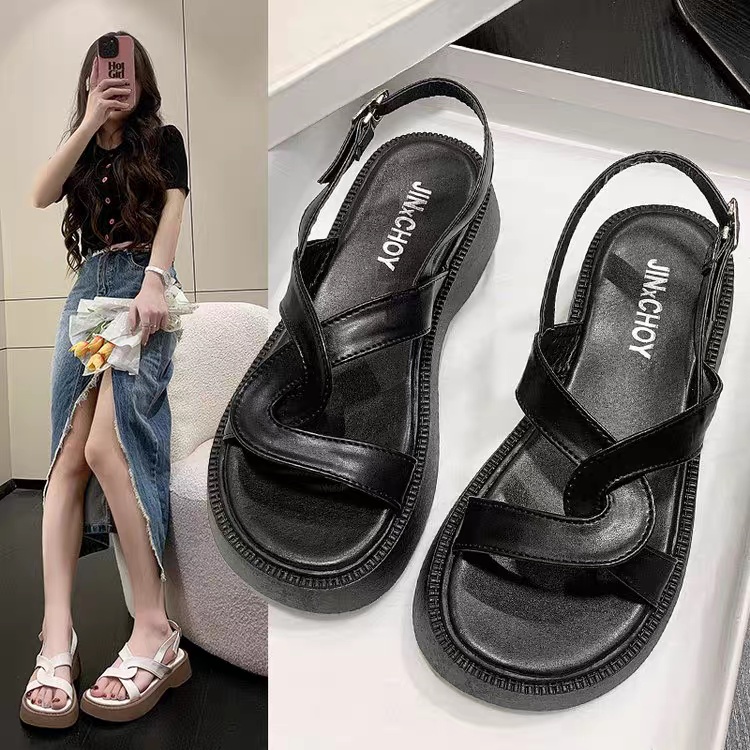 COD Sneakersdaily 570 Sandal Wedges Plafrom Tali Gesper Fashion Wanita Korea Model Baru