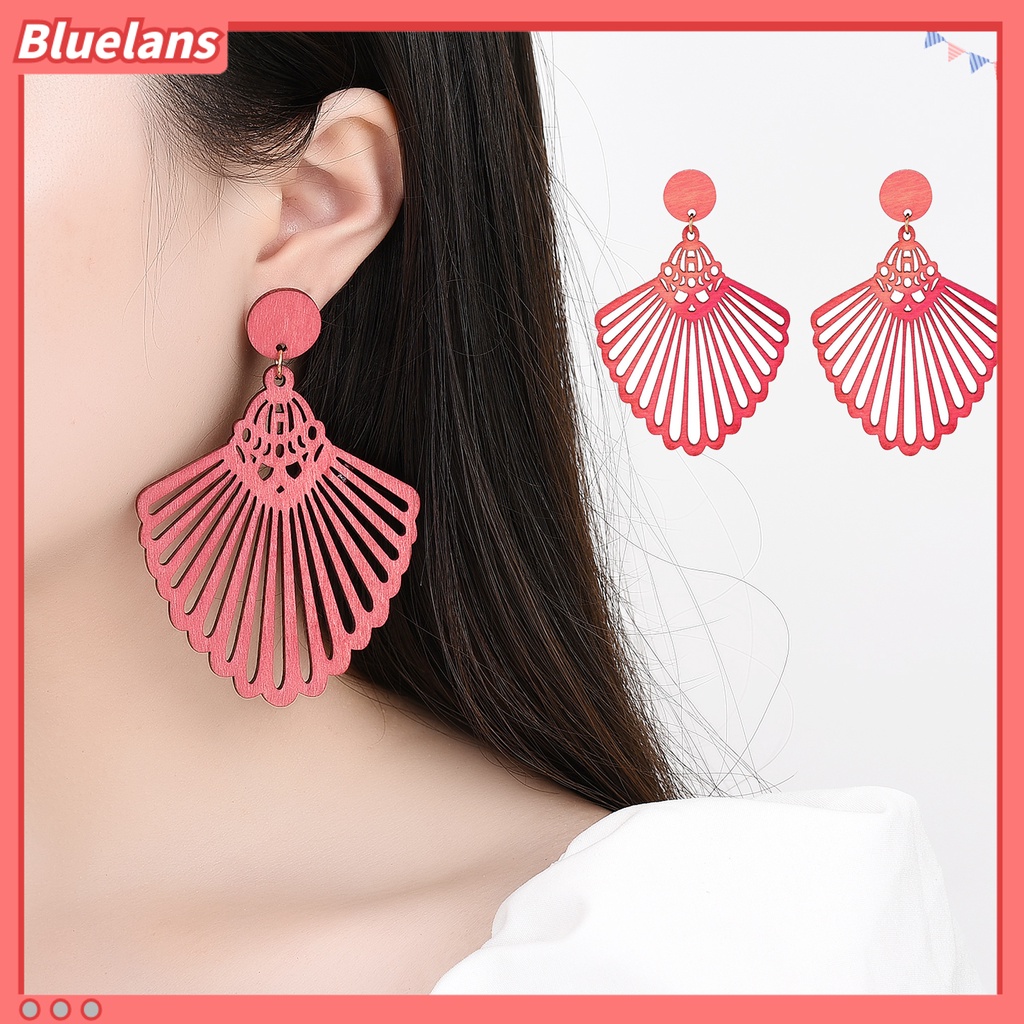 [BLS] 1pasang Anting Menjuntai Retro Geometris Berongga Diukir Permukaan Halus Handmade Hias Colorfast Tanpa Sakit Memakai Tindik Stud Earrings Perhiasan Aksesori